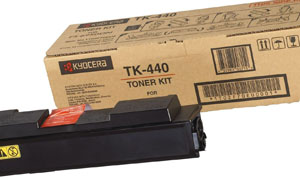 новый картридж Kyocera TK-440 (1T02F70EU0)