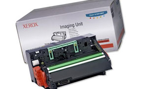 новый картридж Xerox 676K05360